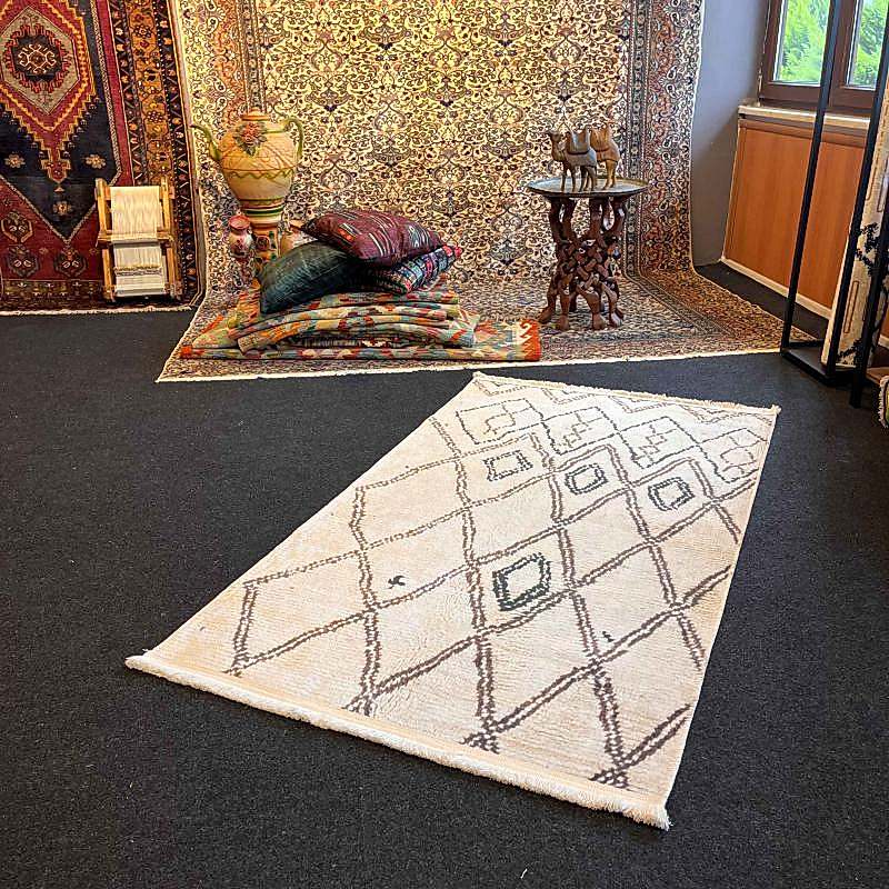 Yumuşak%20Dokulu%20Bambu%20Soft%20Kilim%20-%20Ourain%20Saçaklı%20Dijital%20Baskı%20HV-SK-O5