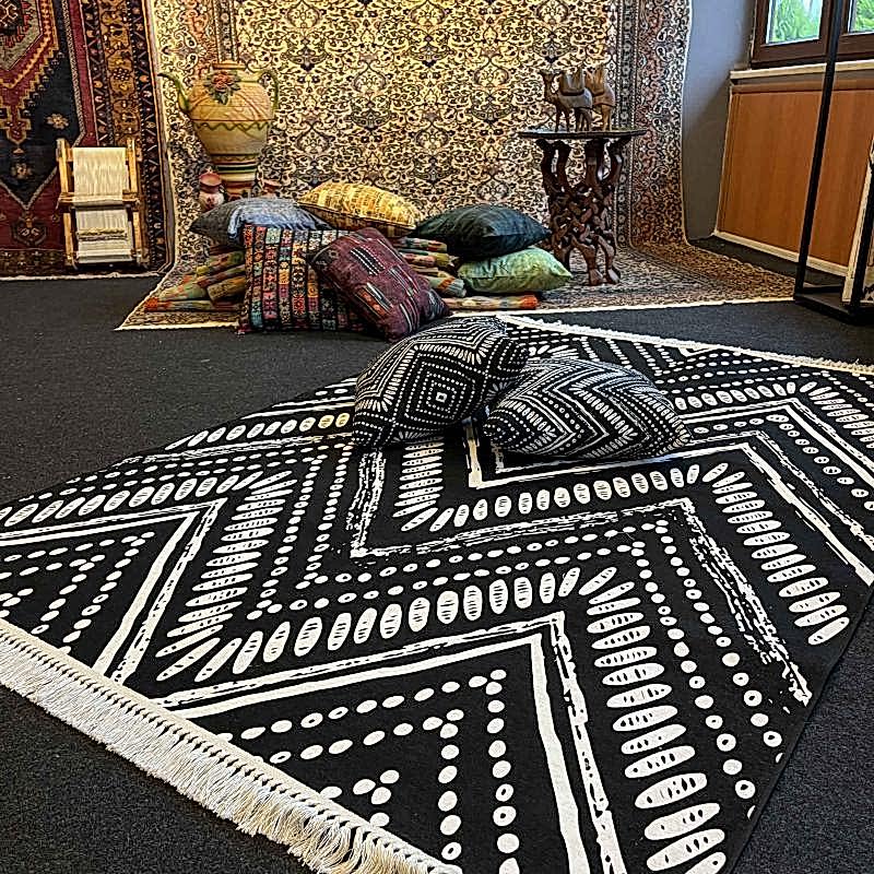 Yumuşak%20Dokulu%20Bambu%20Soft%20Kilim%20-%20İskandinav%20Saçaklı%20Dijital%20Baskı%20HV-SK-900